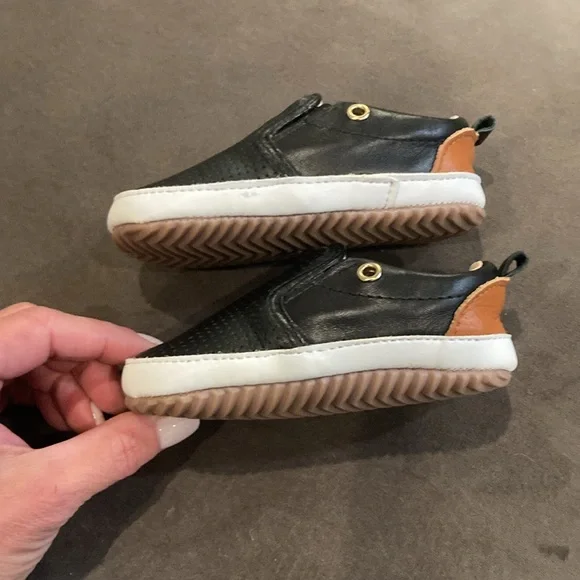 Like NEW Little Love Bug Sneakers - Picture 5 of 6